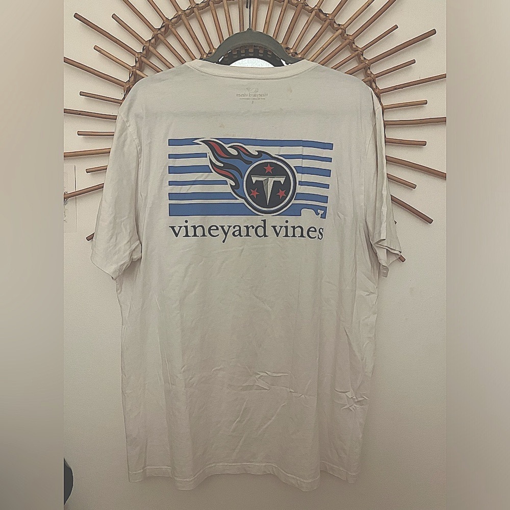 Vine yard/ titans short sleeve T-shirt